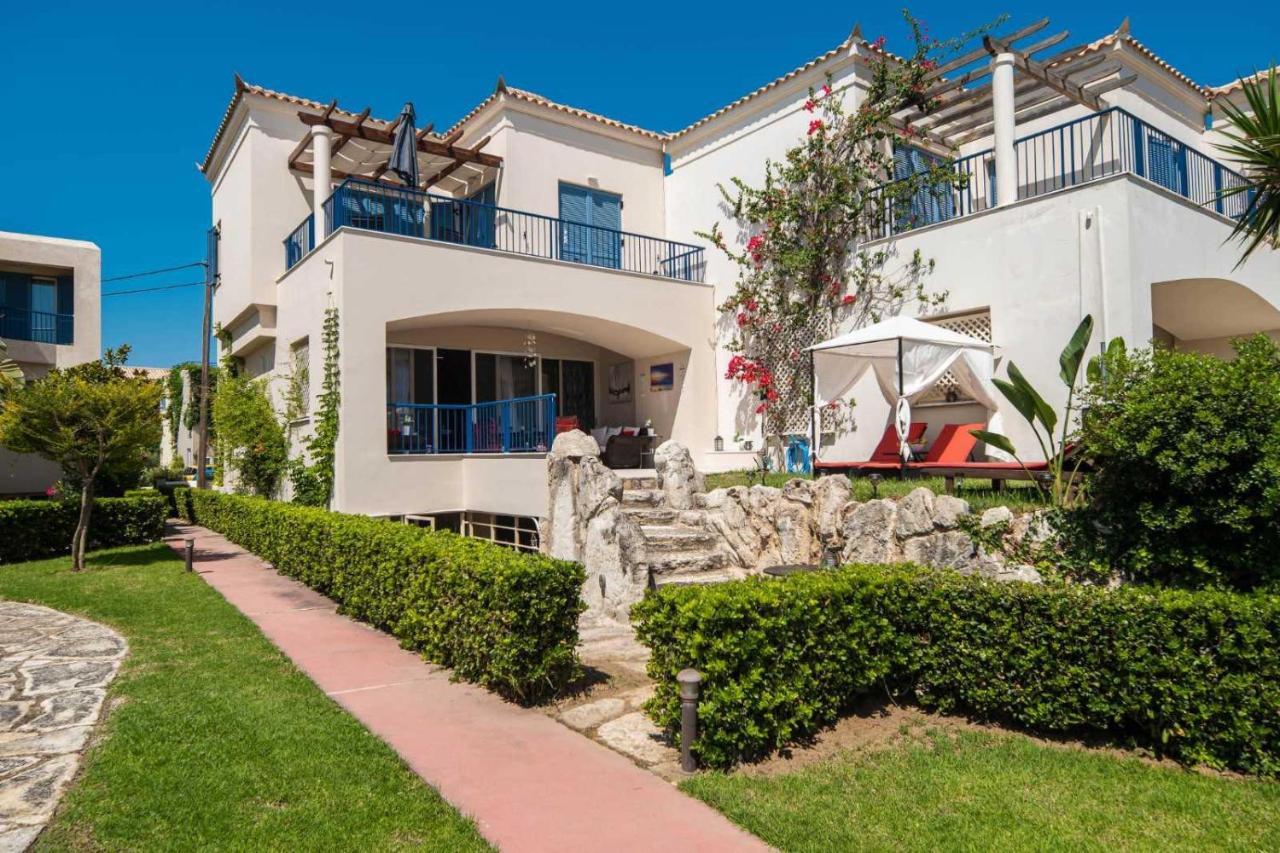 Villa Rodo Pirgos Psilonerou Exteriör bild