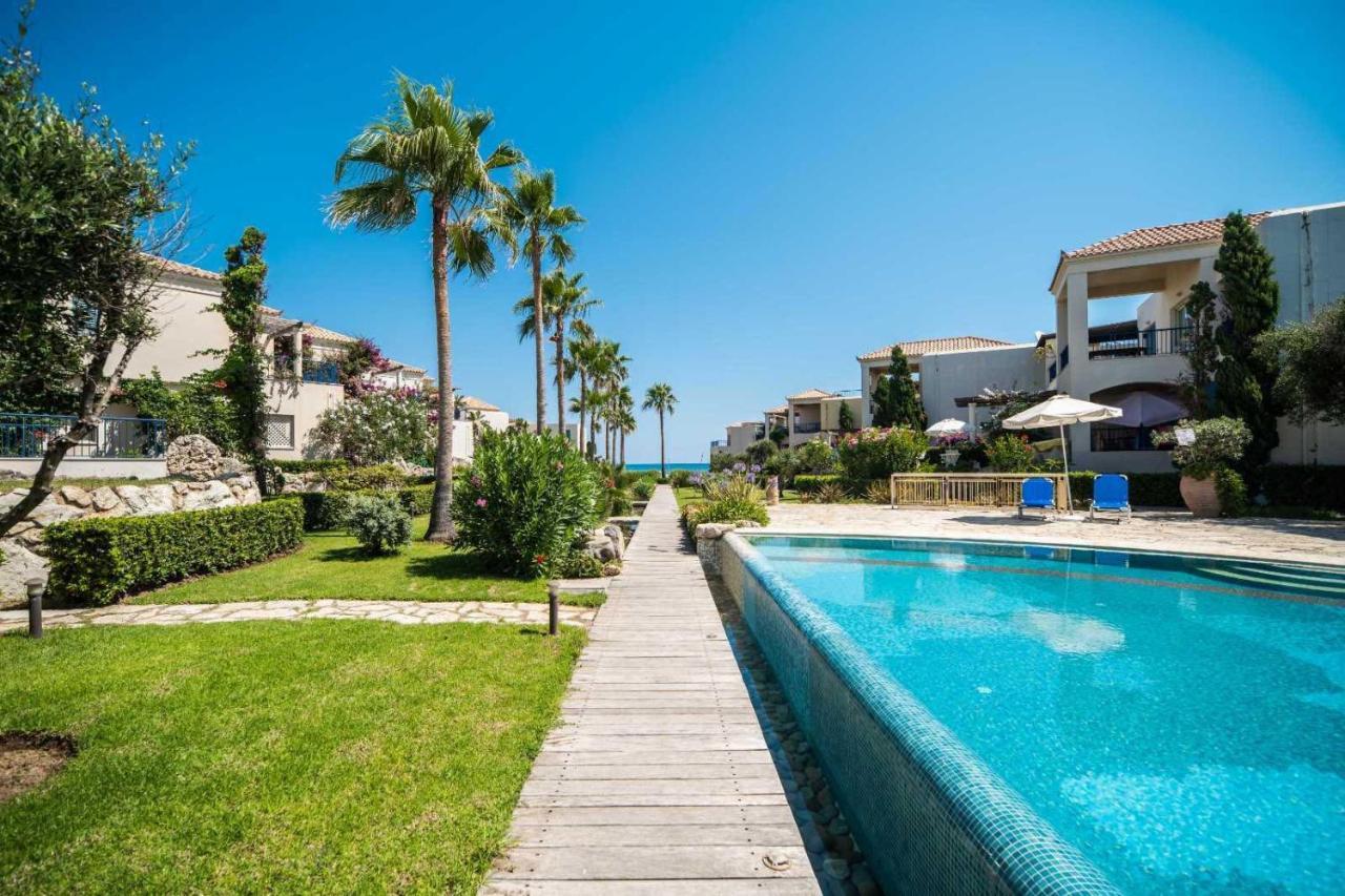 Villa Rodo Pirgos Psilonerou Exteriör bild
